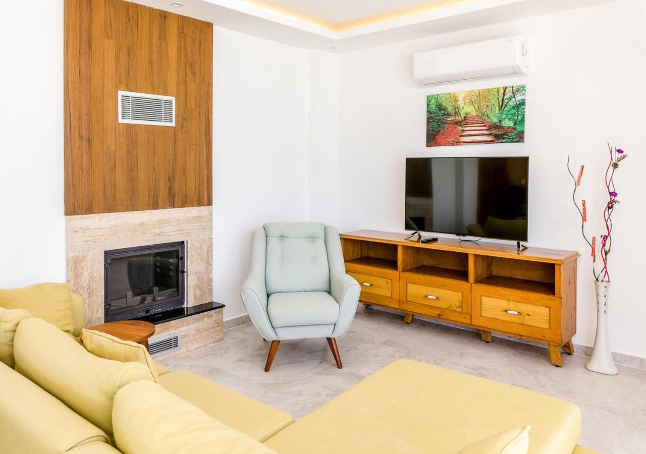 Villa 3 Sleeps 4 Isolated Honeymoon-Villa Lale Uzumlu  外观 照片
